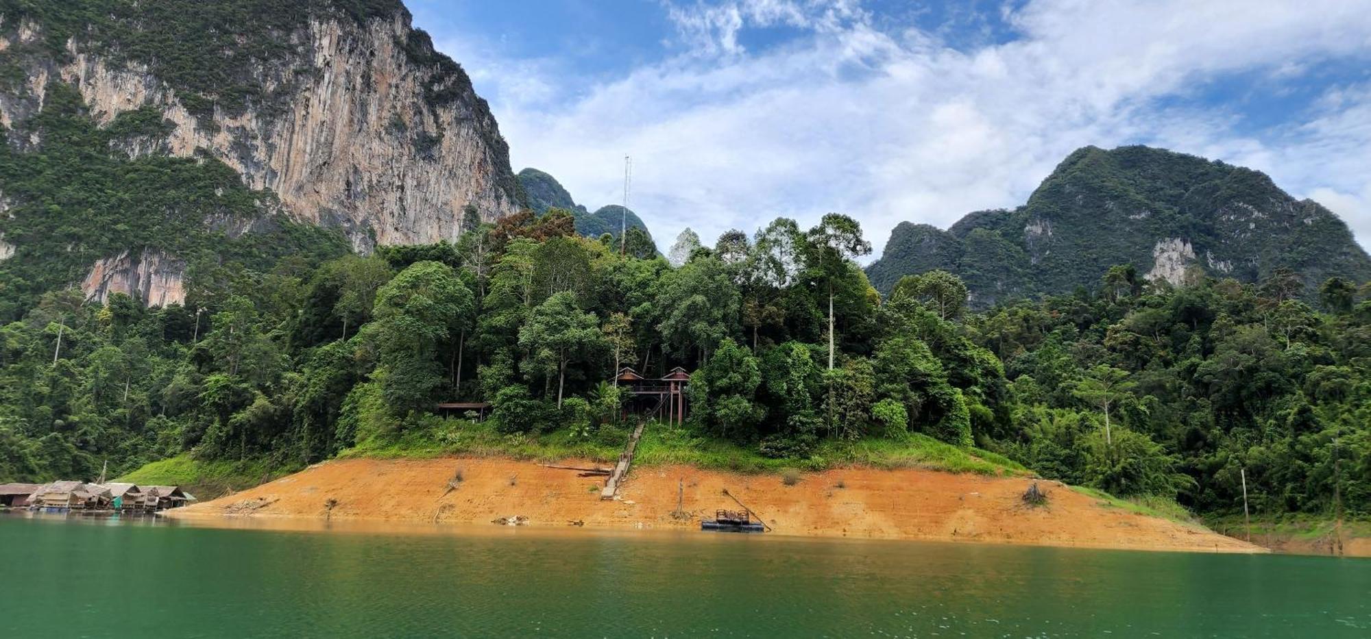 Khaosok Happy House Bed & Breakfast Khao Sok National Park Ngoại thất bức ảnh